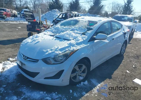 2015 Hyundai Elantra Se z USA, uszkodzony, nr VIN 5NPDH4AE4FH559767